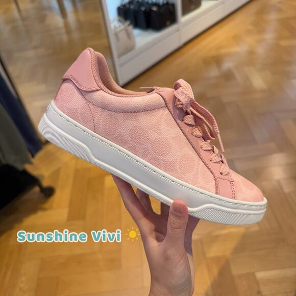 NEW Coach High Line Sneaker In Signature Canvas CBT39 Powder Pink Size 7 - Picture 1 of 10